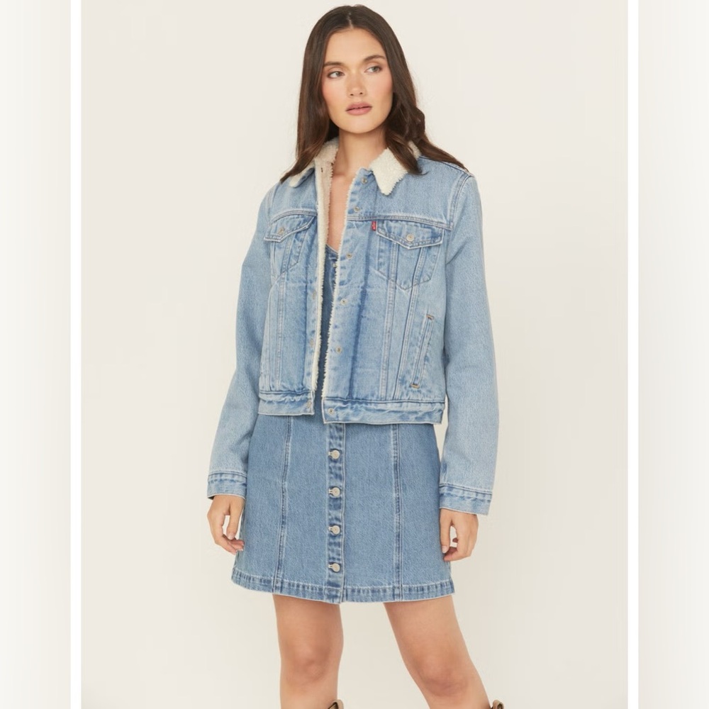 Levi's Light Blue Denim Sherpa Trucker Jacket